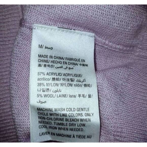 I.N.C. INTERNATIONAL CONCEPTS COLD ELBOW LAVENDER SWEATER ELBOW CUTOUT SZ.M EUC. - Picture 8 of 8